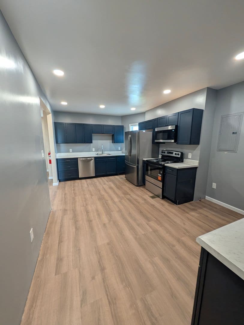 Pittsburgh Apartment: 357 Atwood St.