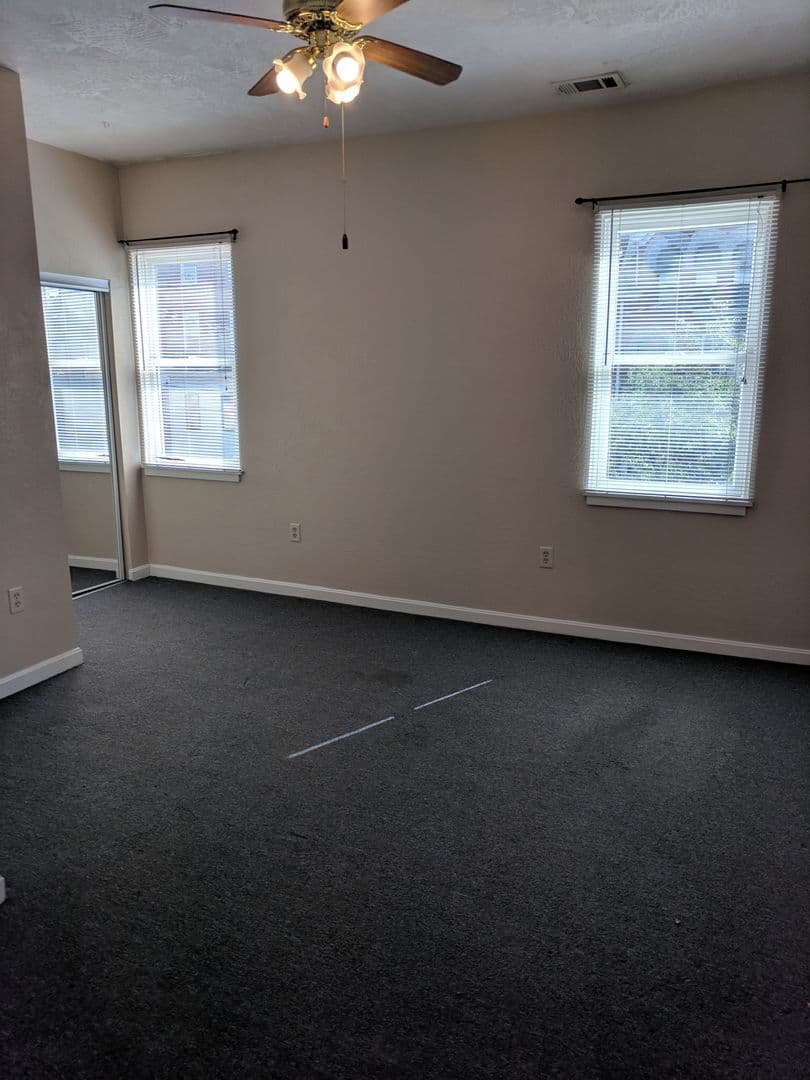 PITTSBURGH Apartment: 309 MEYRAN