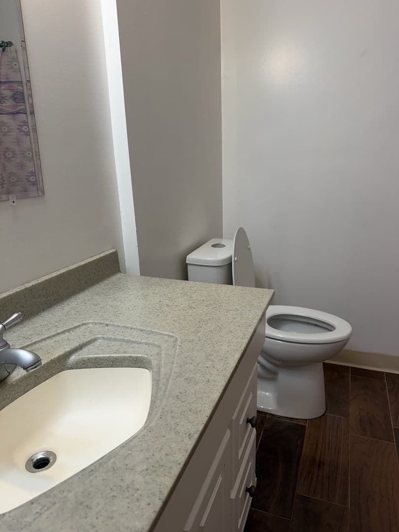 PITTSBURGH Apartment: 264 PLYMOUTH  STREET