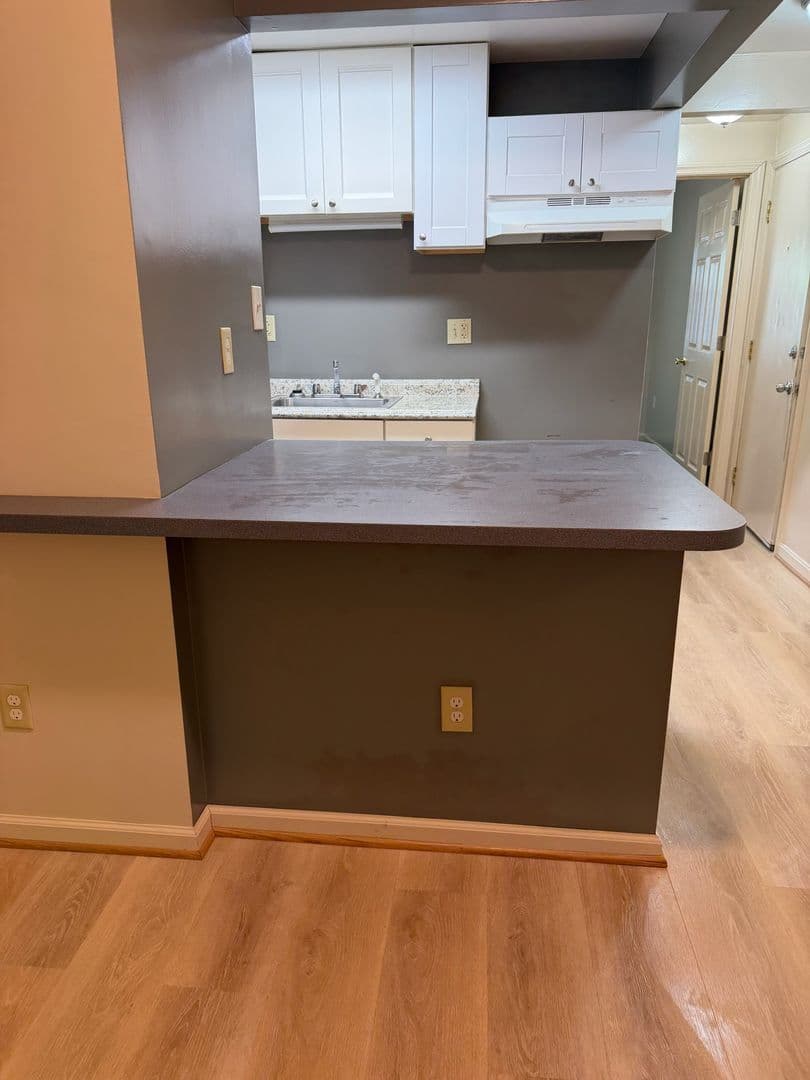 PITTSBURGH Apartment: 264 PLYMOUTH  STREET