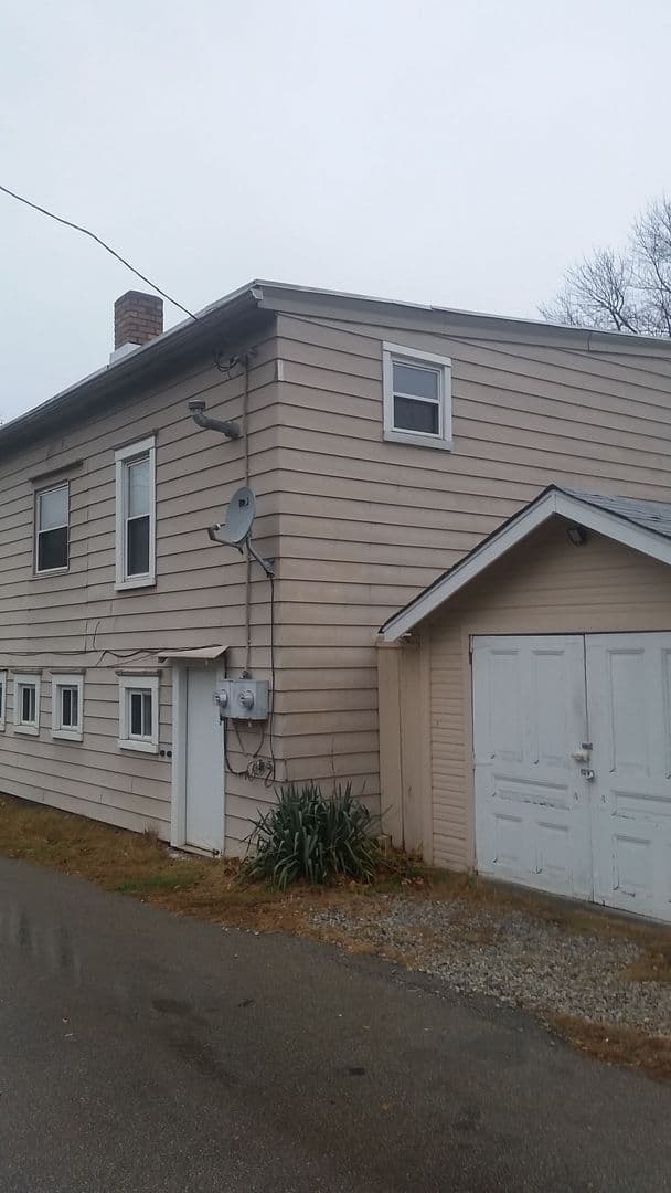 Pittsburgh Apartment: 809 Watson Street