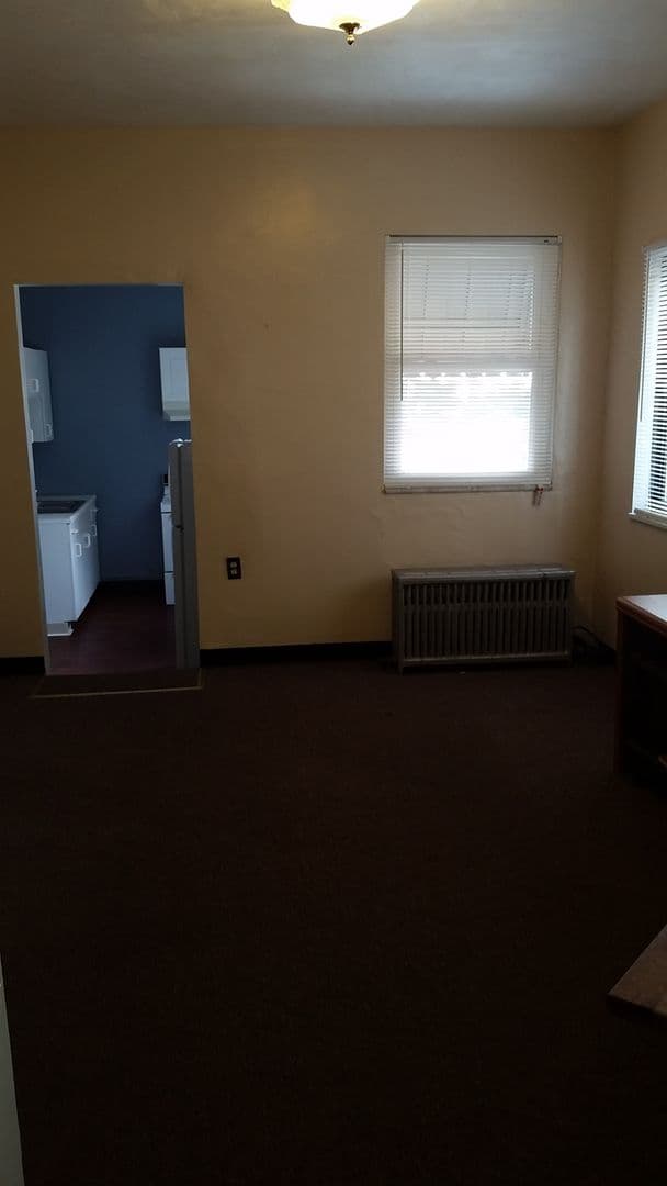PITTSBURGH Apartment: 3329 WARD ST