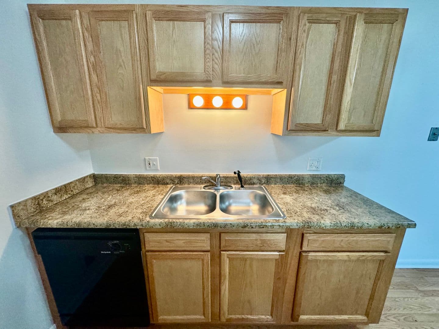 Ann Arbor Apartment: 2712 Golfside Rd