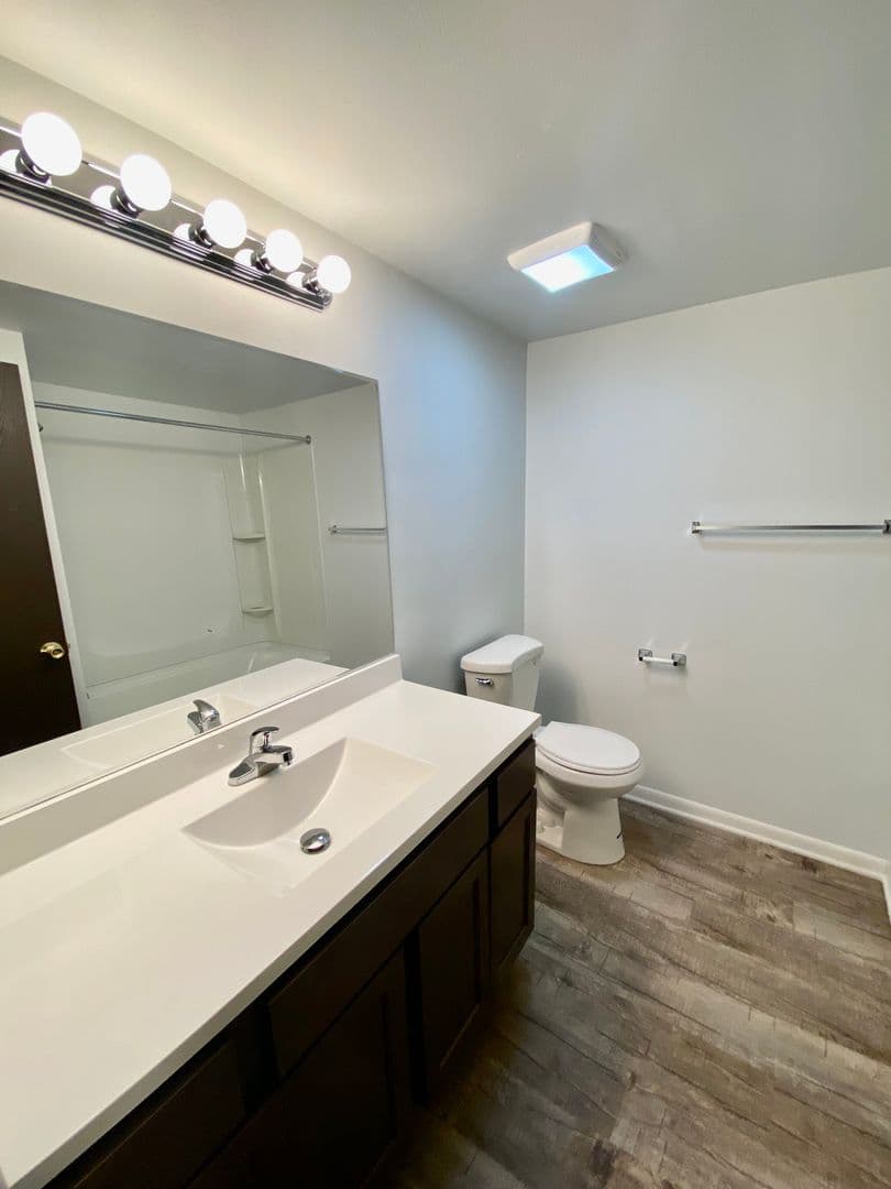 Ann Arbor Apartment: 2756 Golfside Rd