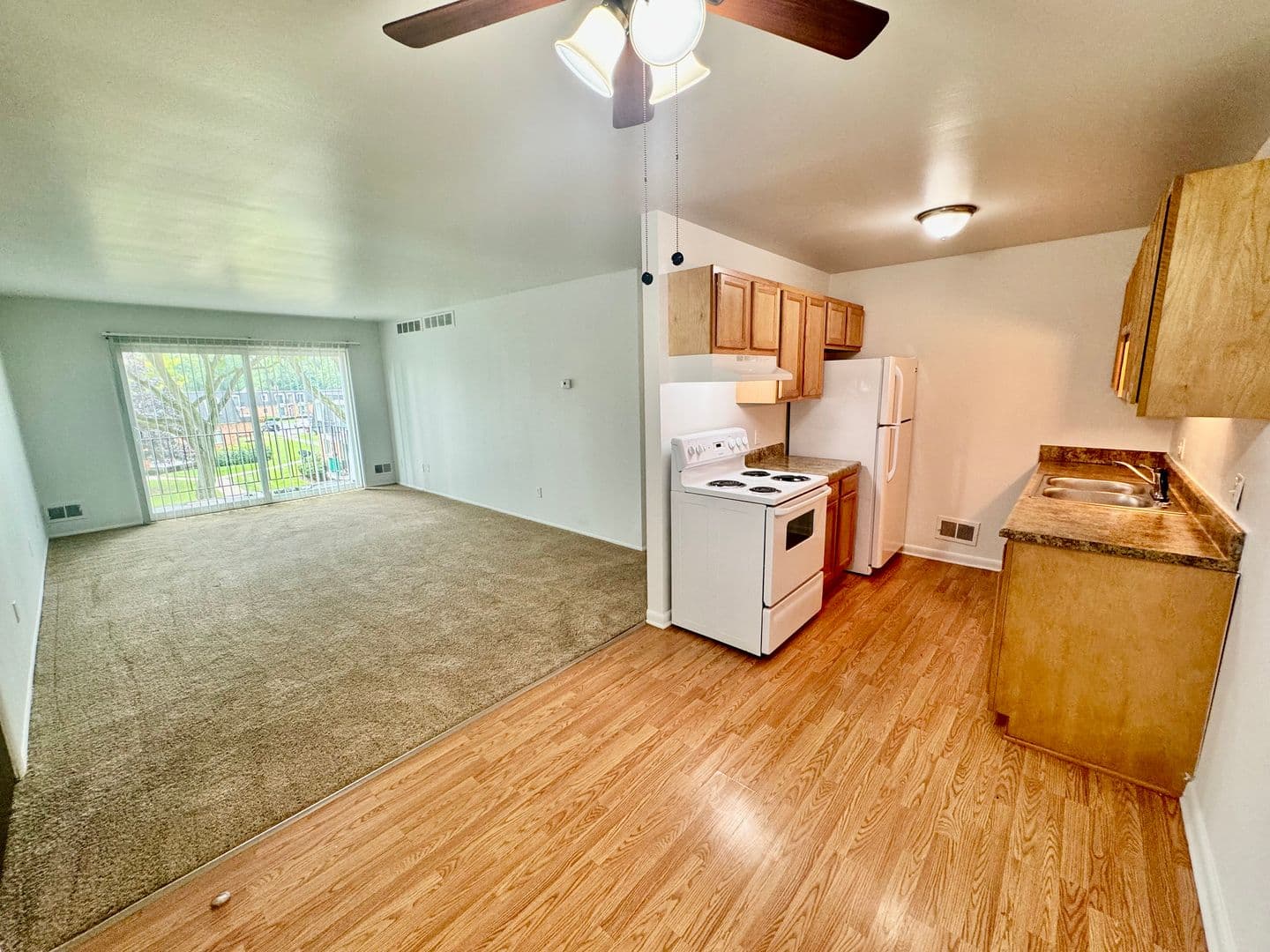 Ann Arbor Apartment: 2712 Golfside Rd