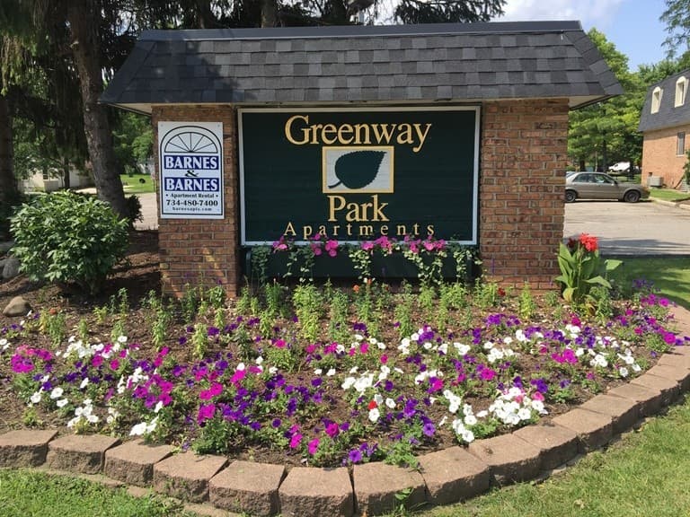 Ann Arbor Apartment: 2750 Golfside Rd