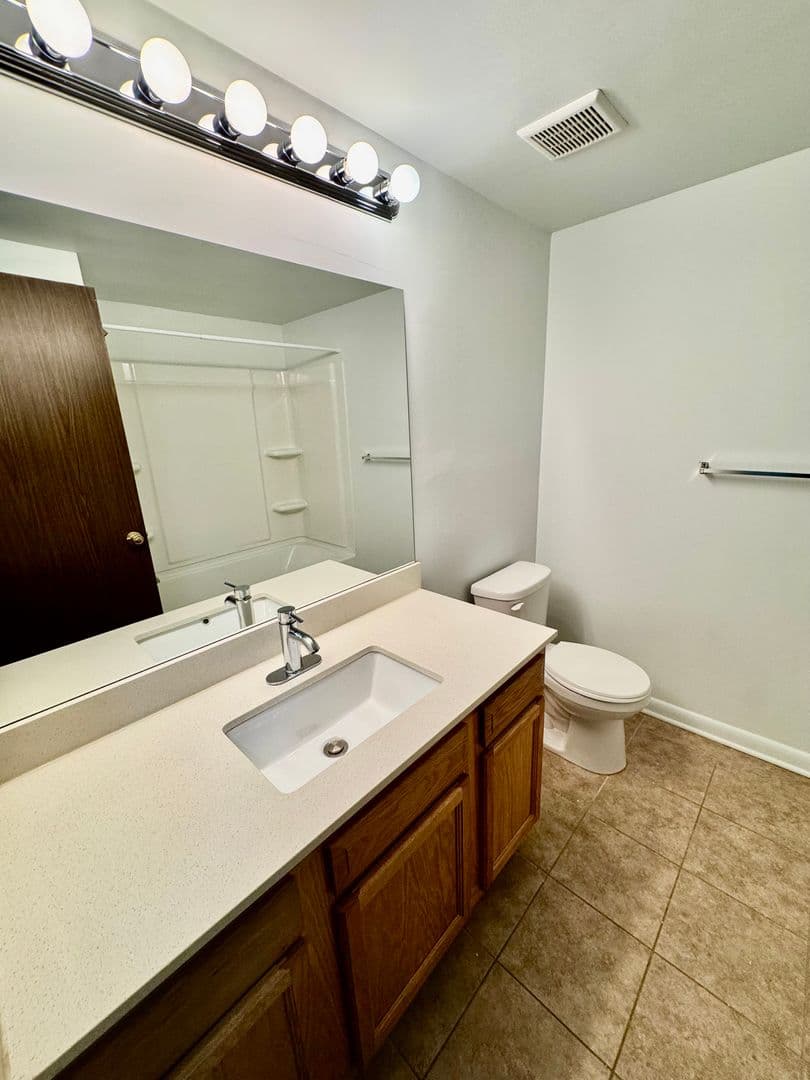 Ann Arbor Apartment: 2756 Golfside Rd