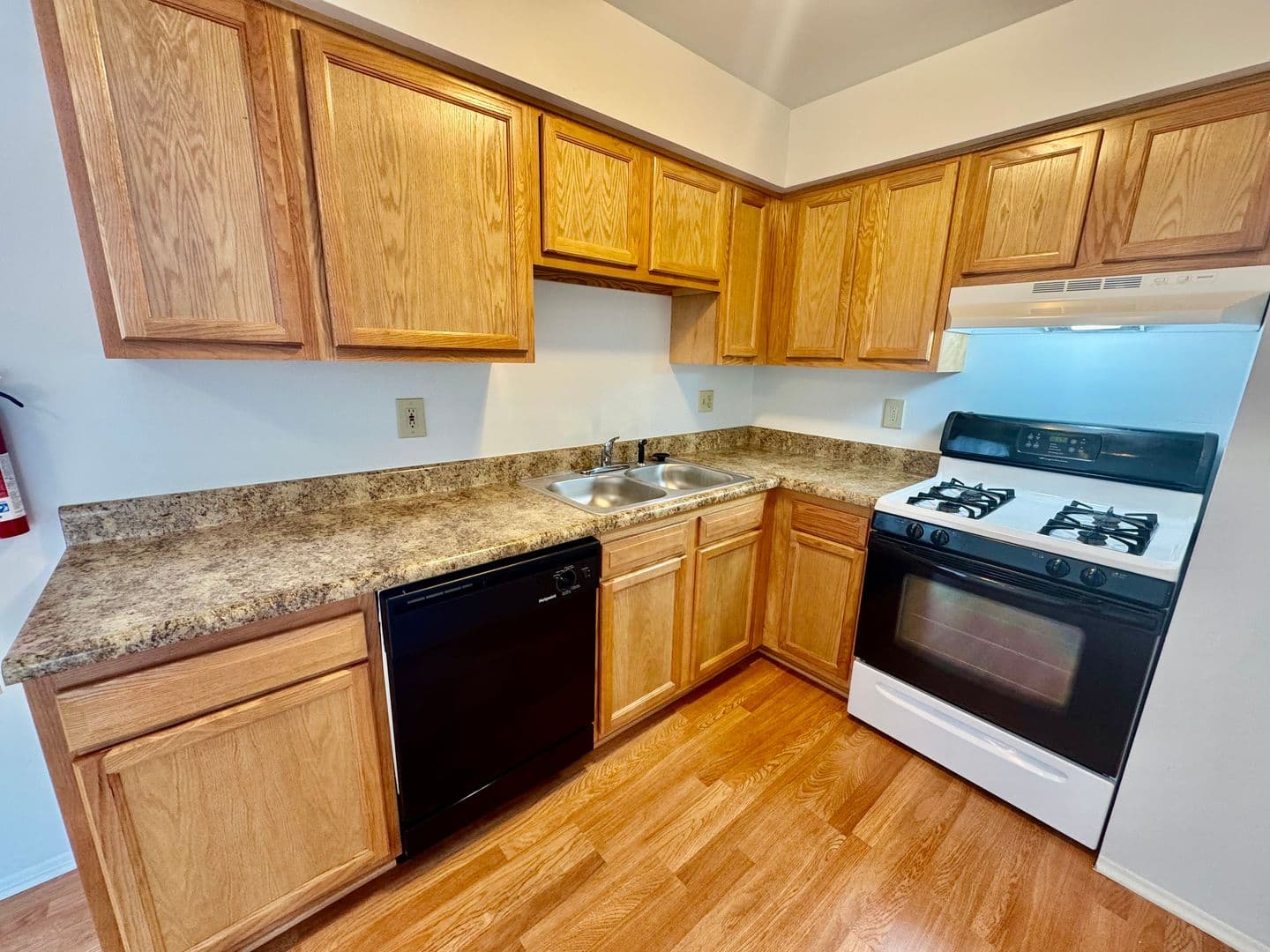 Brighton Apartment: 609 Flint Rd.