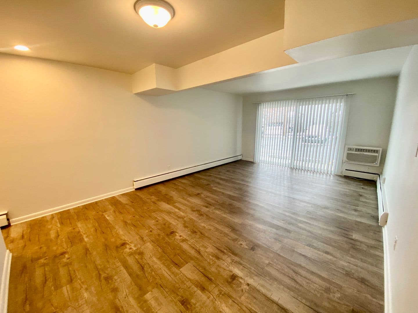 Ypsilanti Apartment: 504 St. Johns