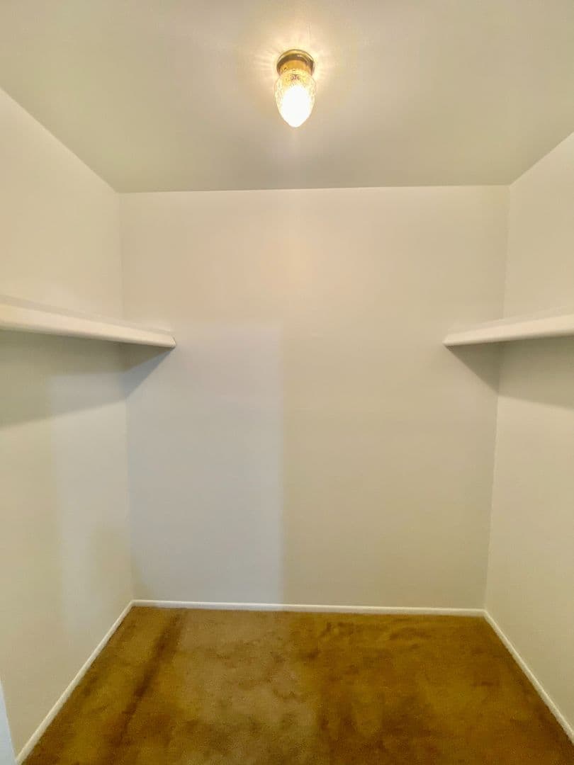Ann Arbor Apartment: 2756 Golfside Rd