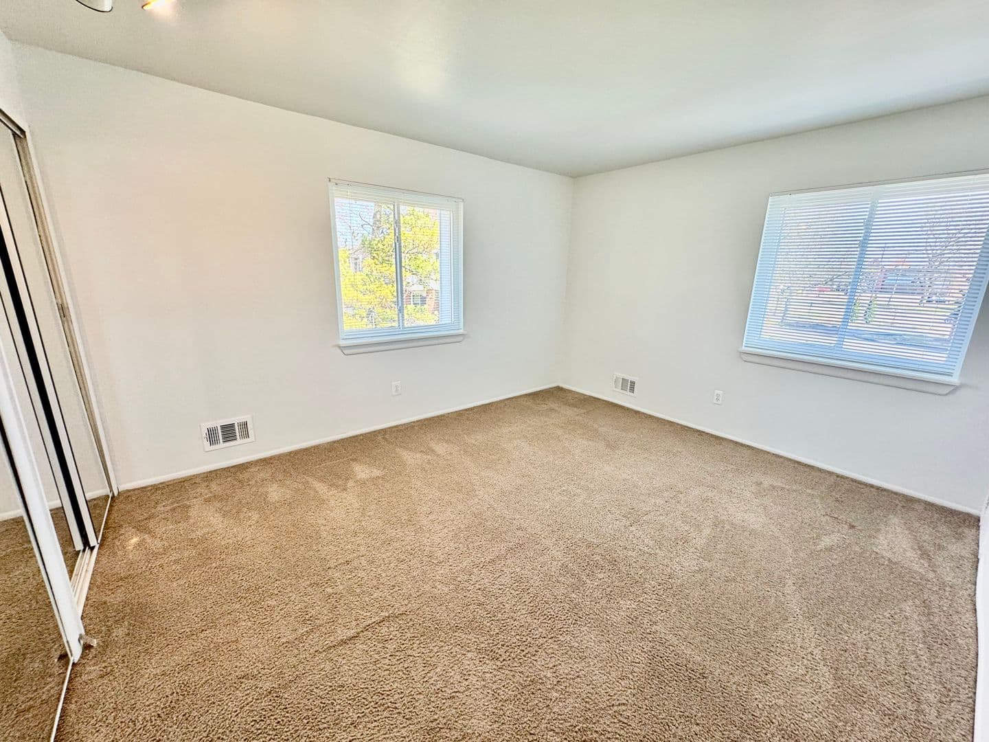 Ann Arbor Apartment: 2750 Golfside Rd