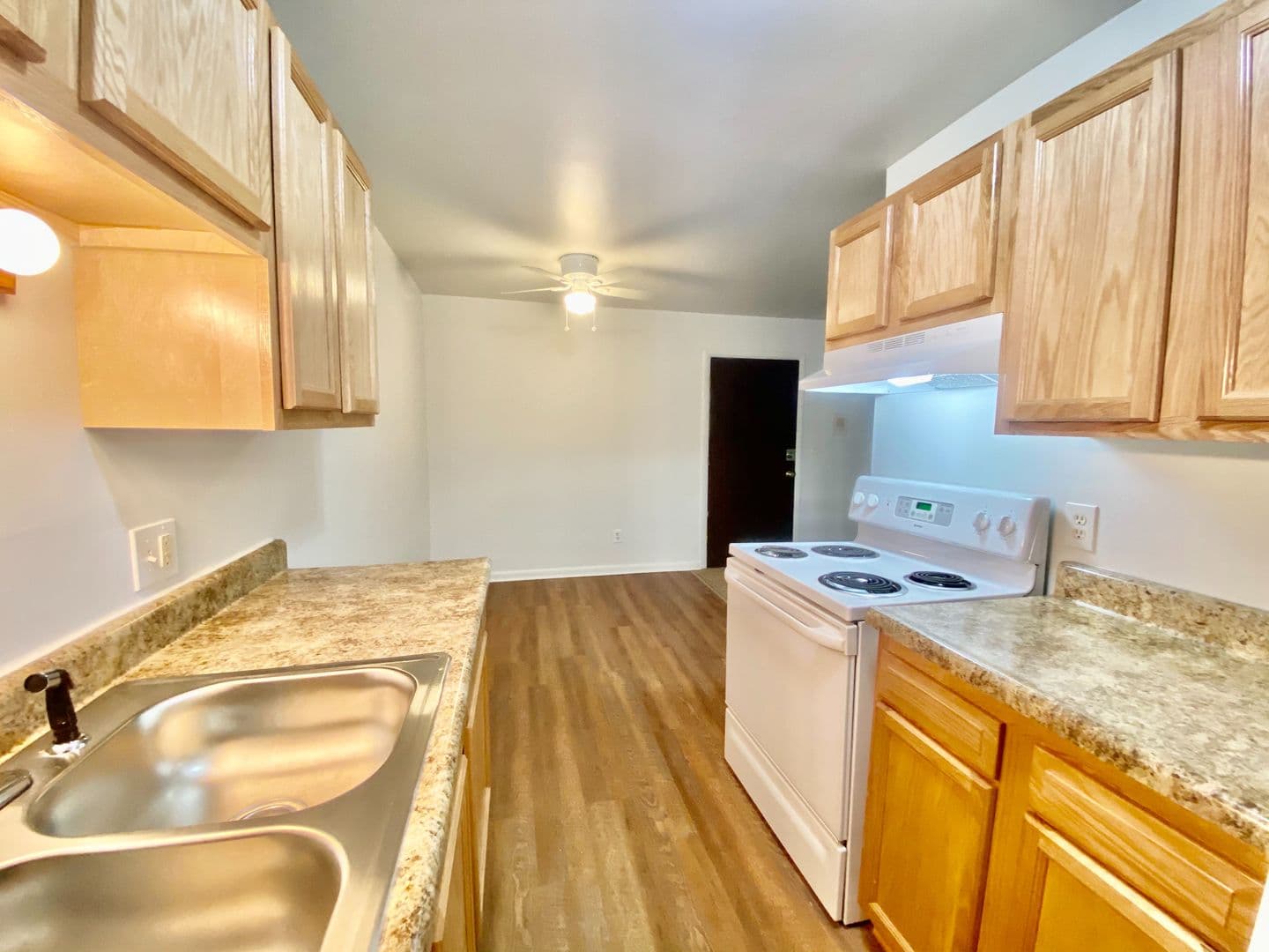 Ann Arbor Apartment: 2756 Golfside Rd