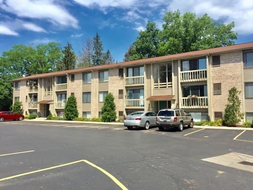 Brighton Apartment: 609 Flint Rd.