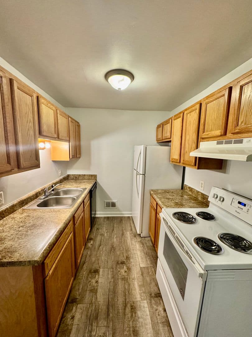 Ann Arbor Apartment: 2756 Golfside Rd - 701