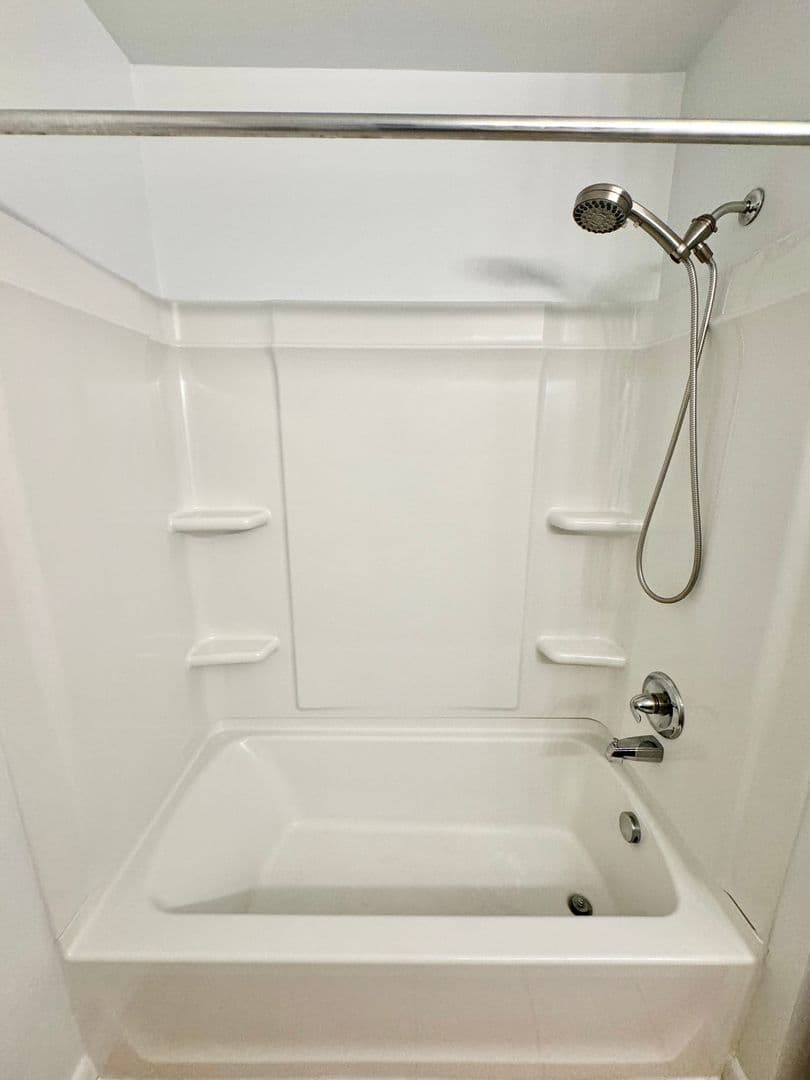 Ann Arbor Apartment: 2712 Golfside Rd