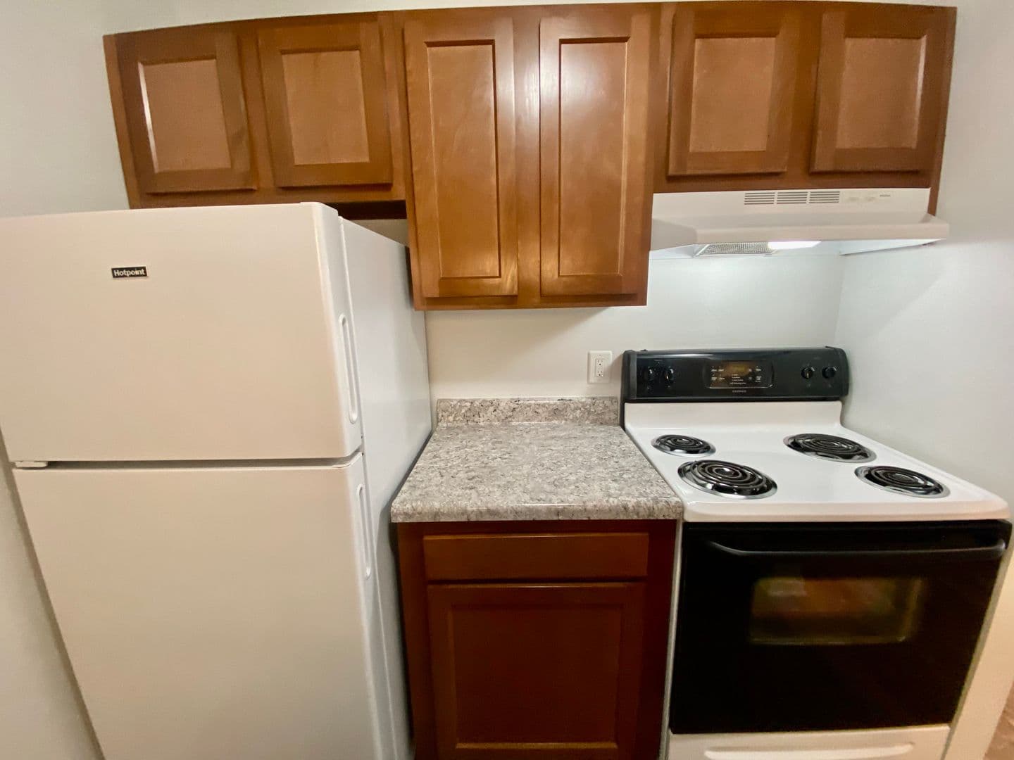 Ypsilanti Apartment: 504 St. Johns