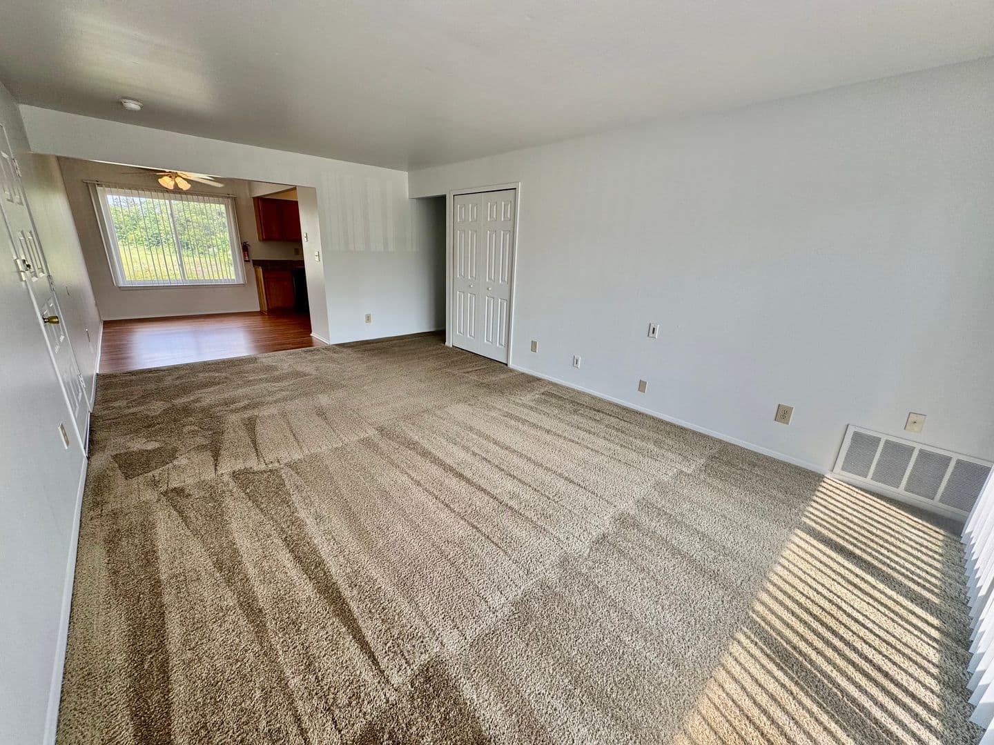 Brighton Apartment: 609 Flint Rd.