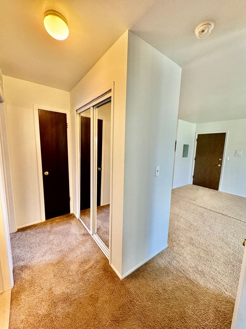Ann Arbor Apartment: 2750 Golfside Rd