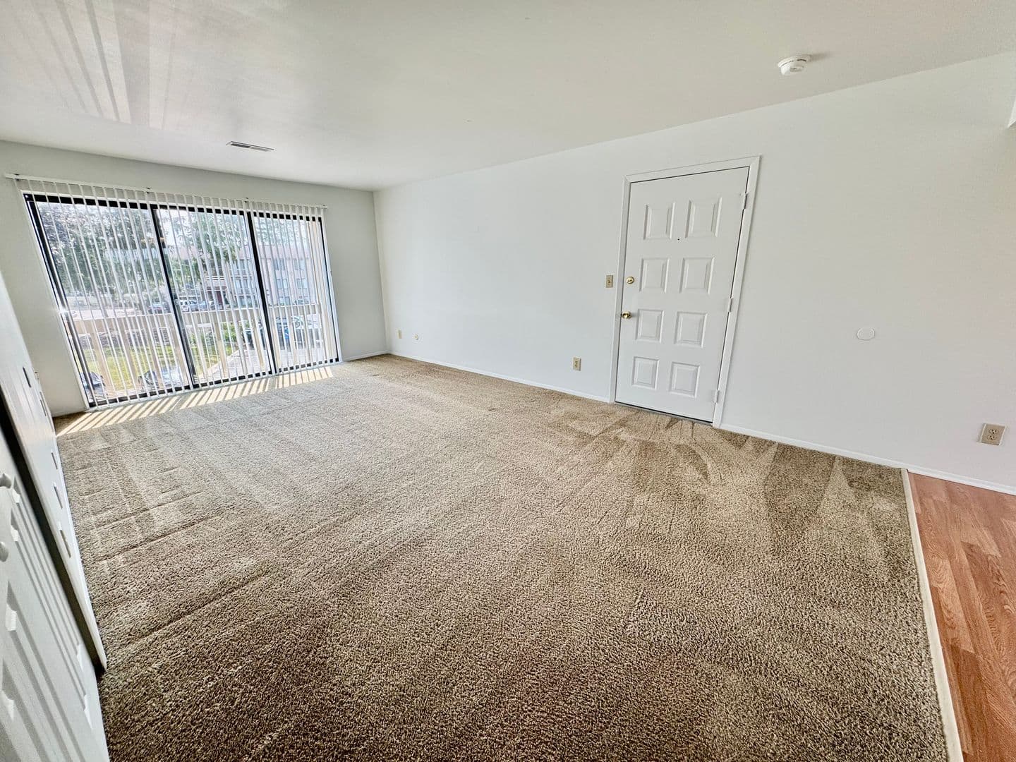 Brighton Apartment: 609 Flint Rd.
