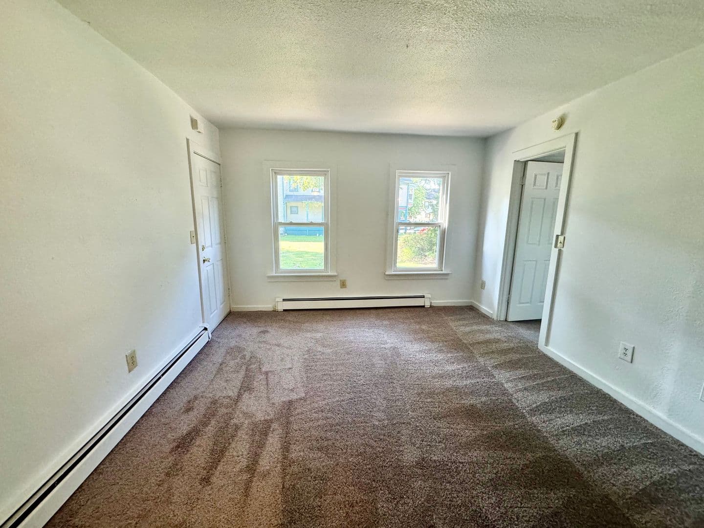 Ypsilanti Apartment: 213 N. Hamilton St