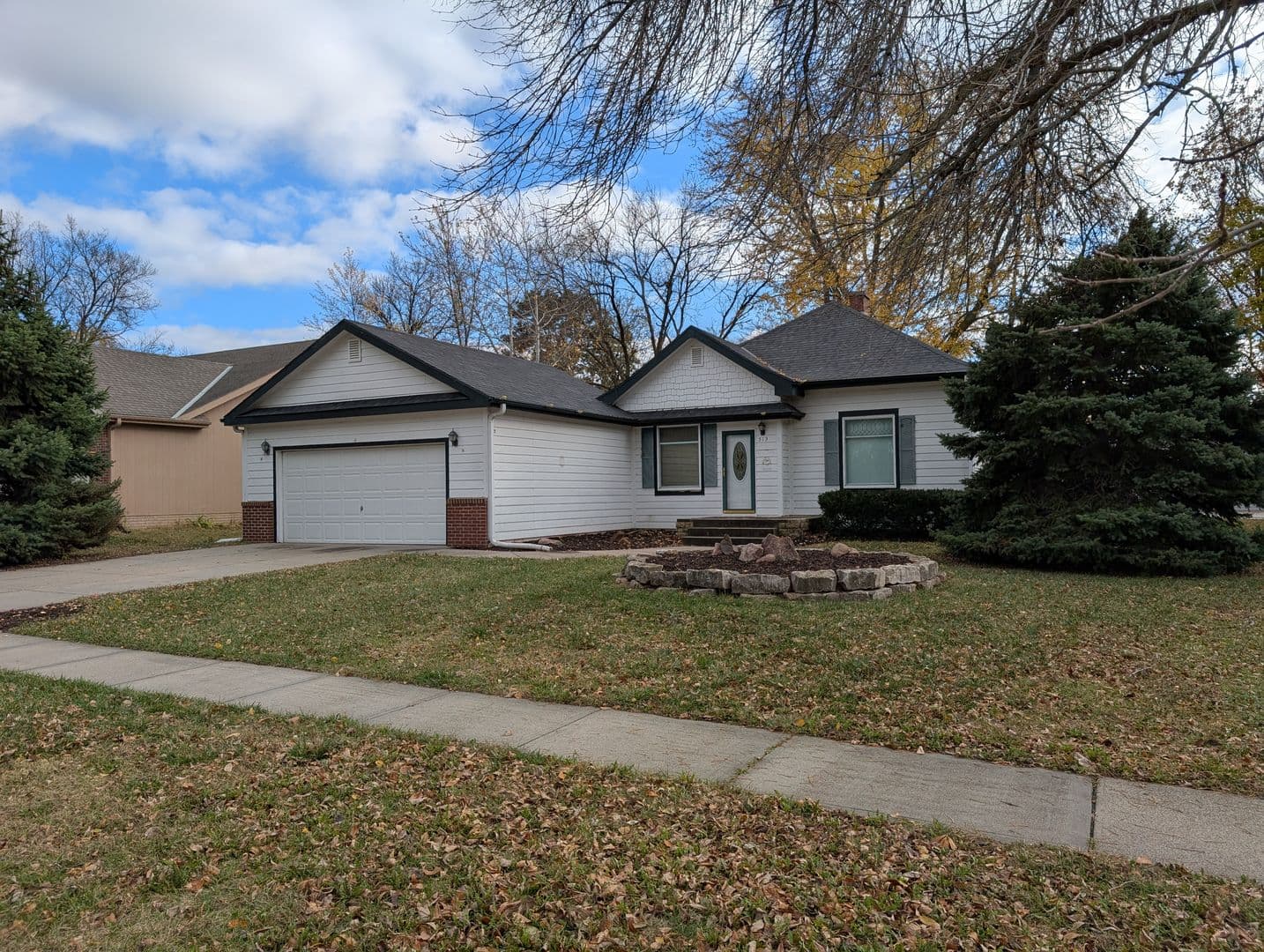 Gretna House: 513 Langdon Avenue