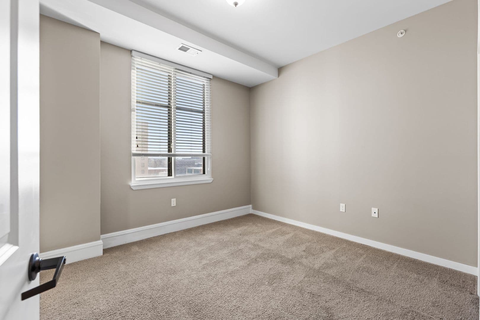 Omaha Apartment: 306 S. 15th Street