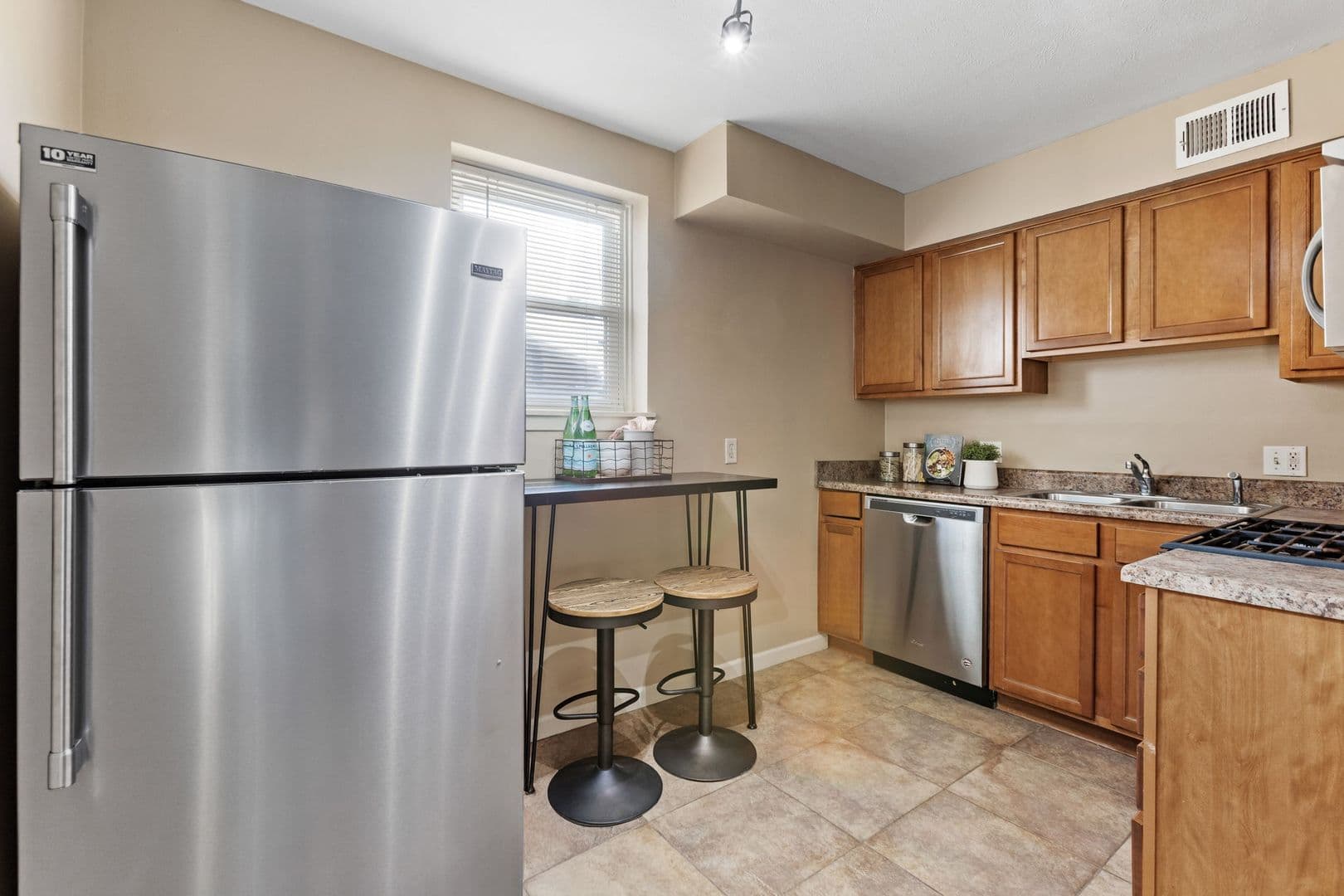 Omaha Apartment: 3325 California Street