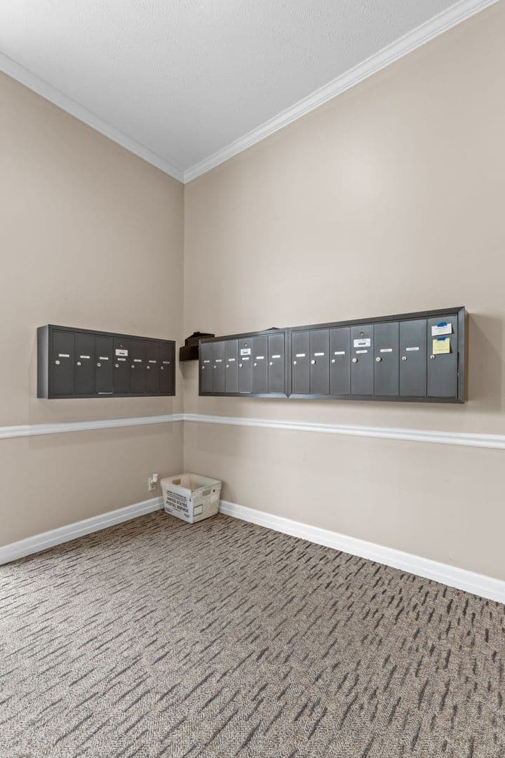 Omaha Apartment: 315 N. 34th Street