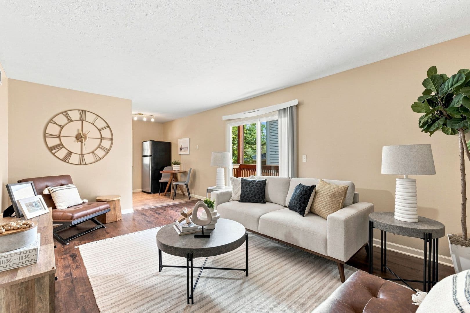 Omaha Apartment: 3325 California Street