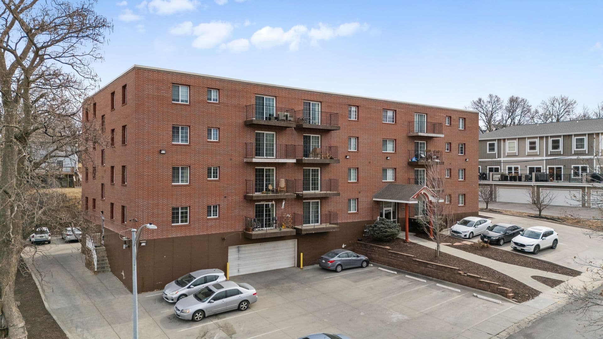 Omaha Apartment: 315 N. 34th Street