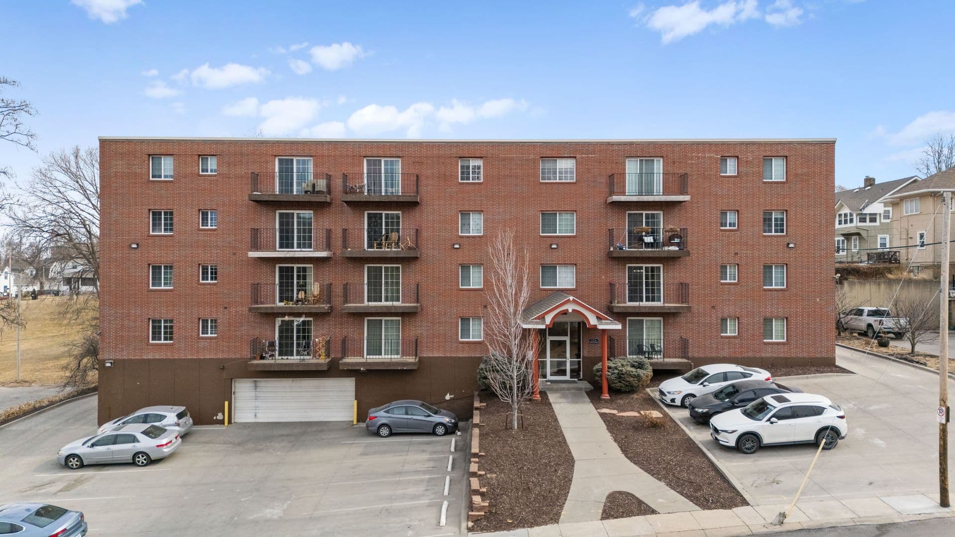 Omaha Apartment: 315 N. 34th Street