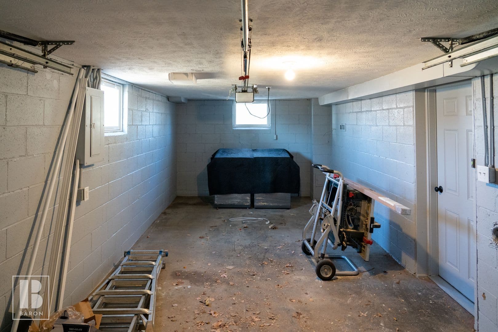 Omaha House: 7054 Corby Street