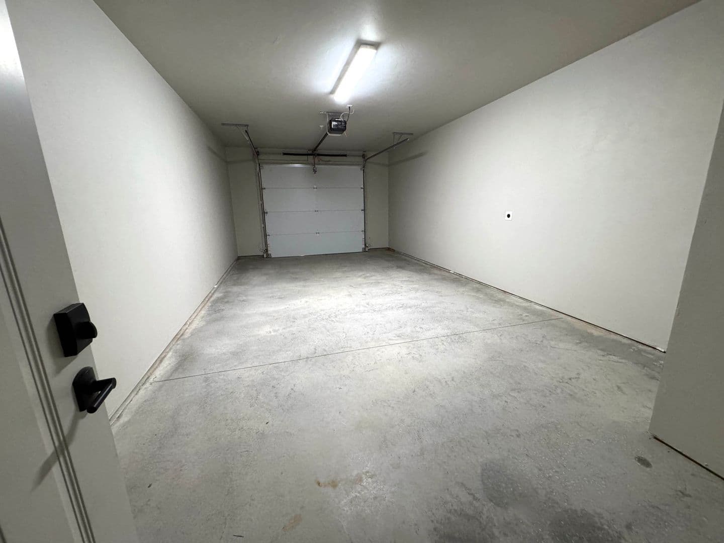 Oshkosh Apartment: 2609 Witzel Ave
