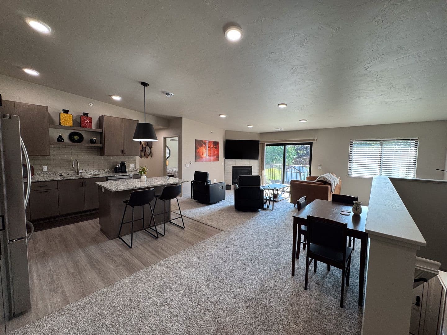 Oshkosh Apartment: 2609 Witzel Ave