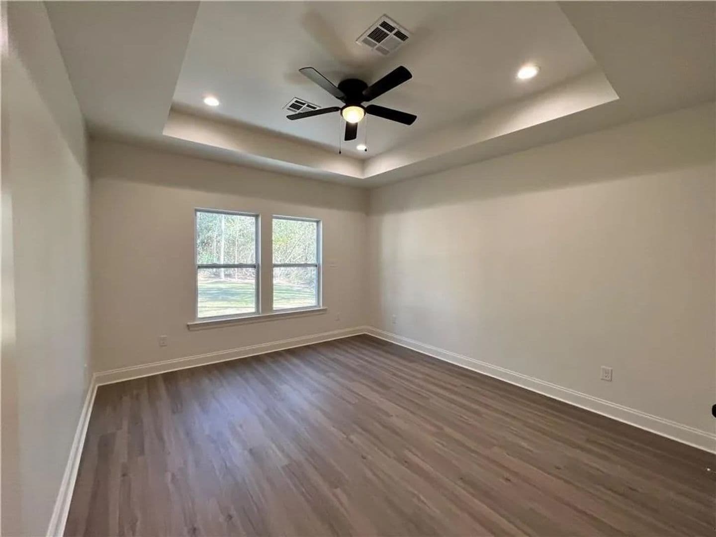 Covington House: 69206 4th Ave