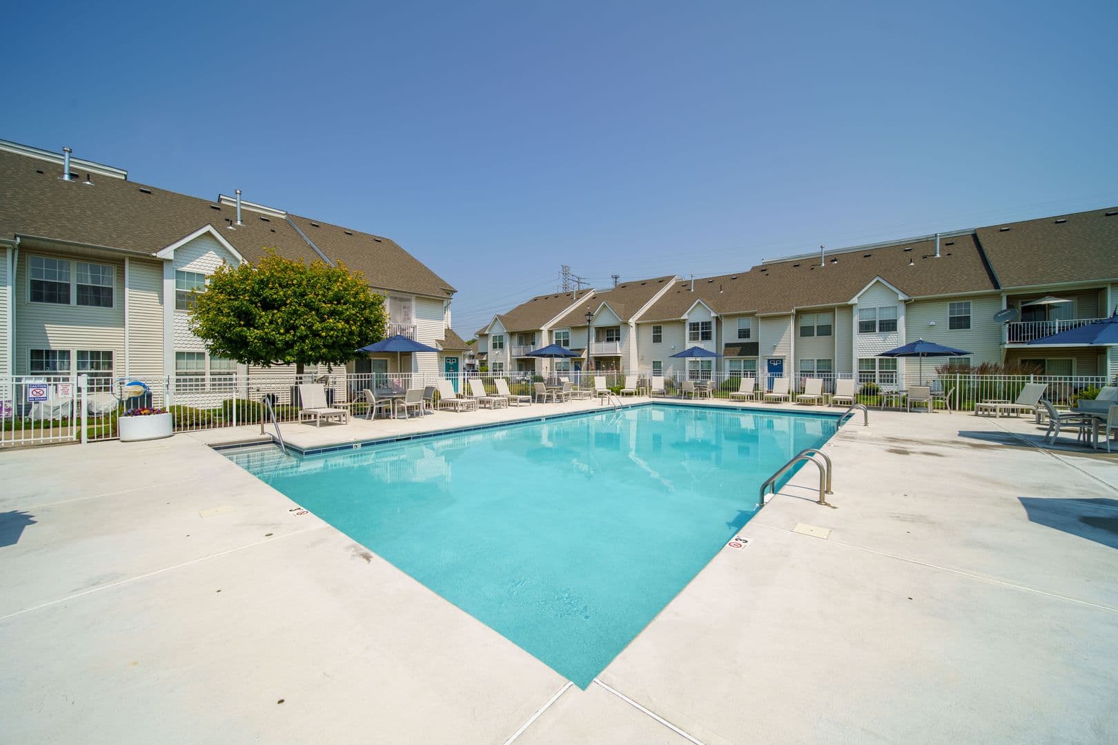Woodbridge, Apartment: 609 Duke Drive