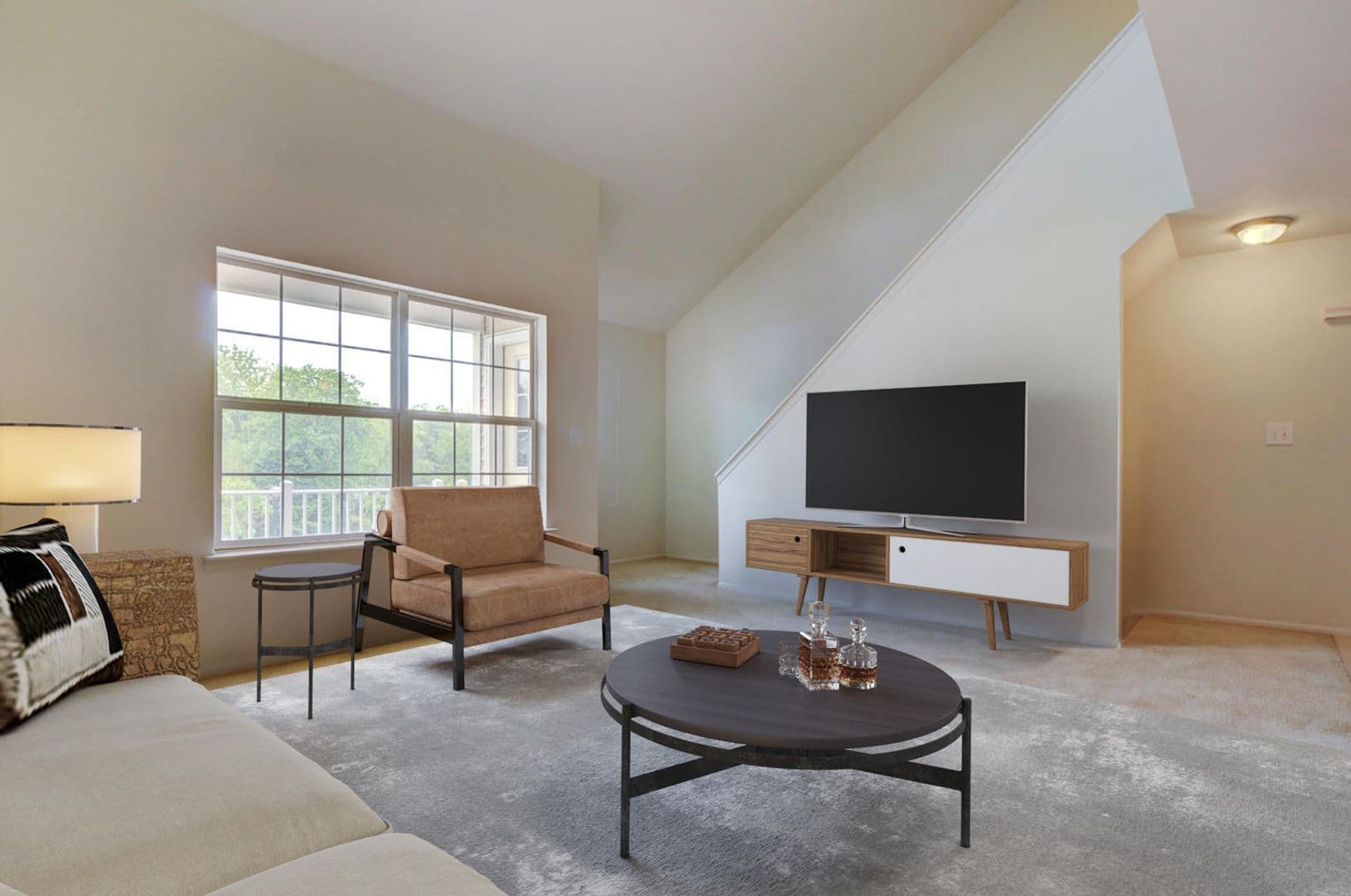 Woodbridge, Apartment: 609 Duke Drive