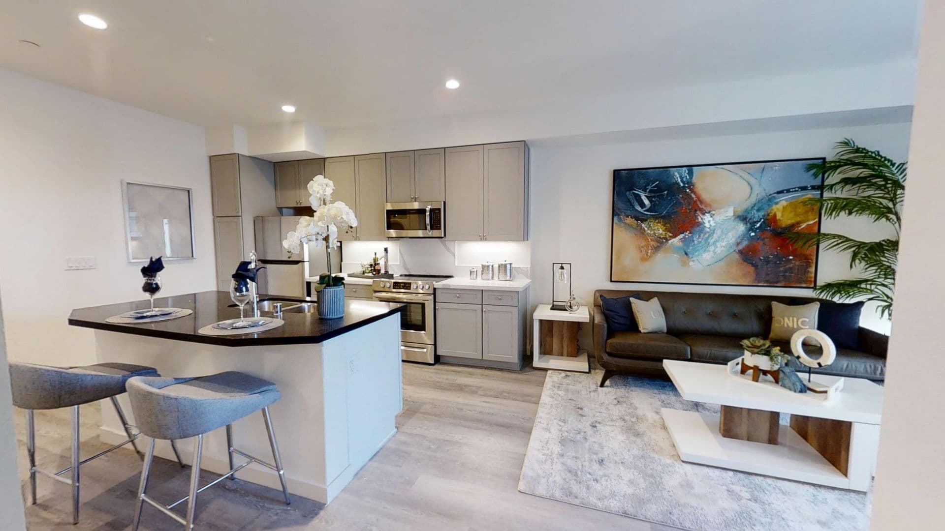 Torrance Apartment: 1978 W. Carson Street