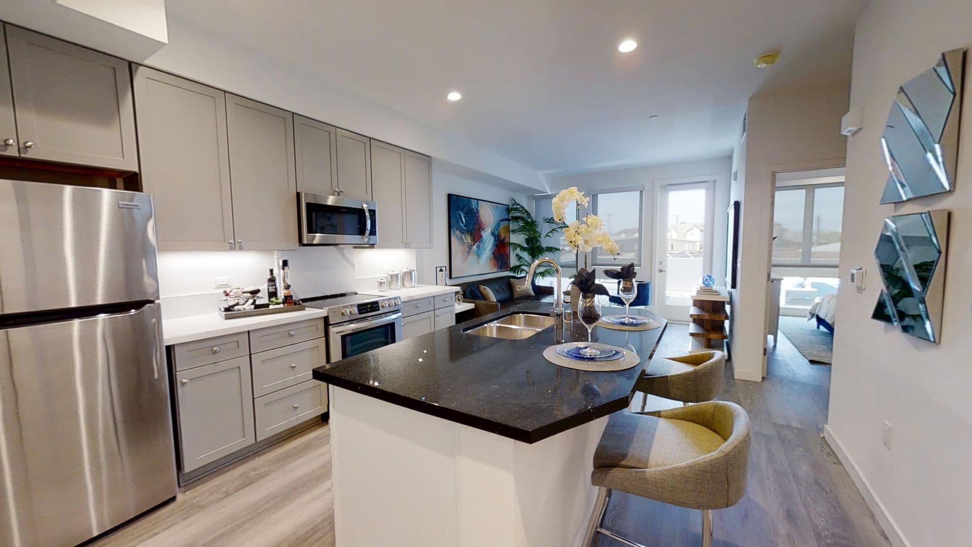 Torrance Apartment: 1978 W. Carson Street