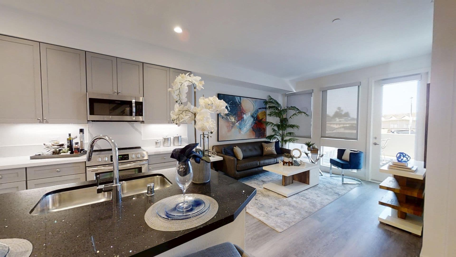Torrance Apartment: 1978 W. Carson Street