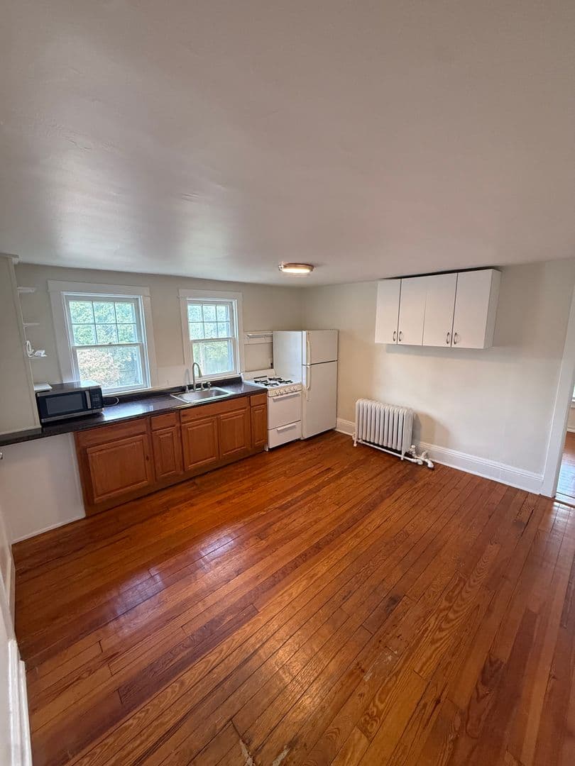 Princeton Apartment: 86 Spruce Street