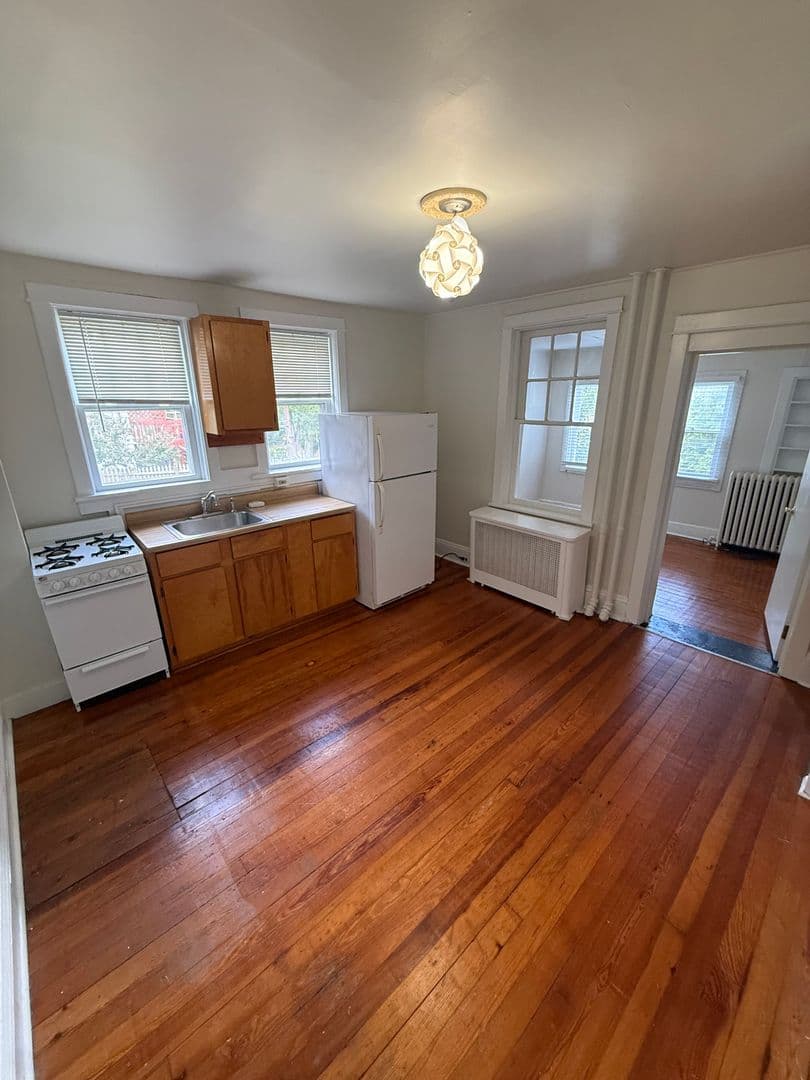 Princeton Apartment: 86 Spruce Street