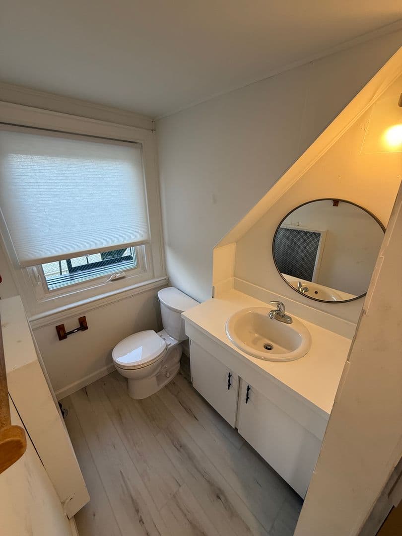 Princeton Apartment: 32 Wiggins Street