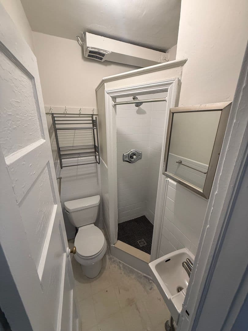 Princeton Apartment: 86 Spruce Street