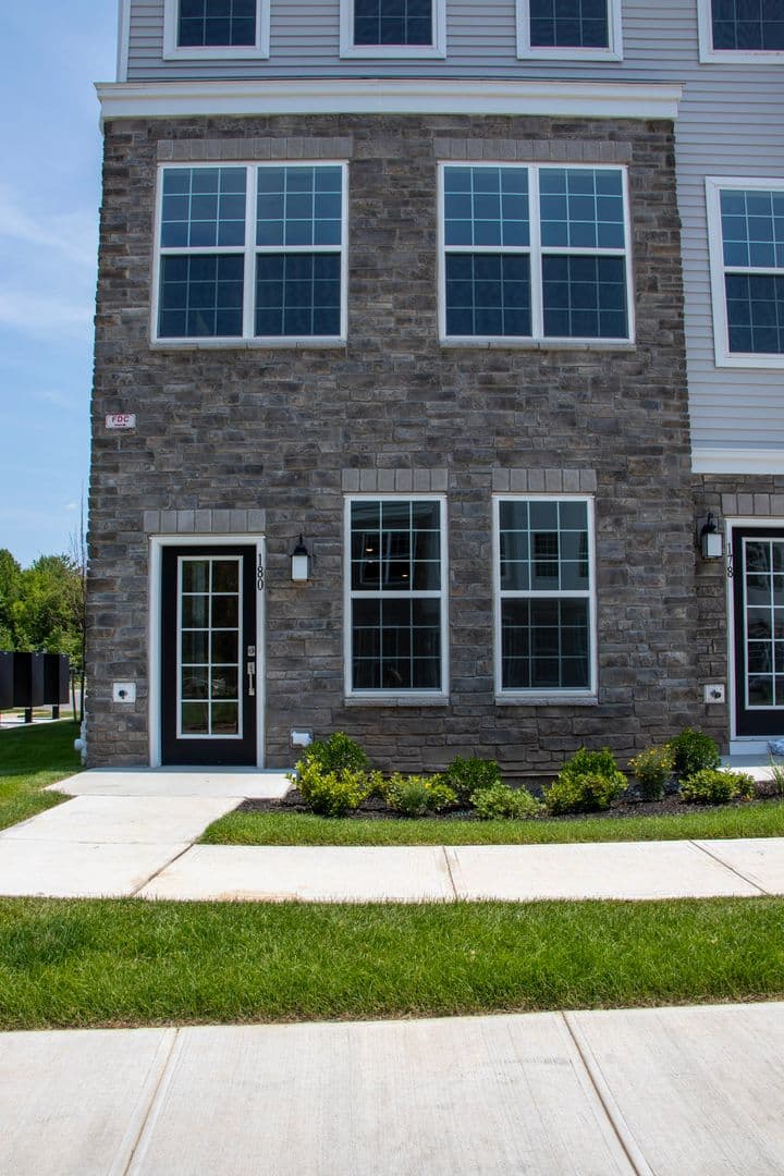 Hopewell Twp. Townhome: 180 Leona Stewart Lane