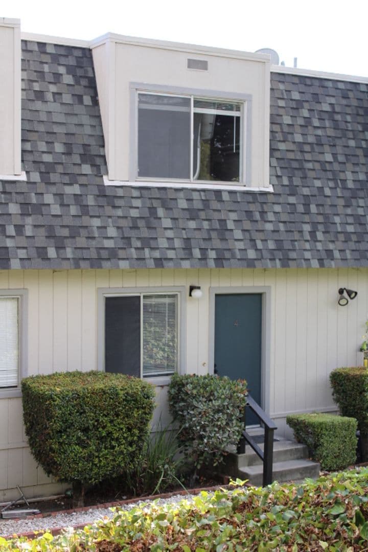 EL SOBRANTE Apartment: 4811 APPIAN WAY