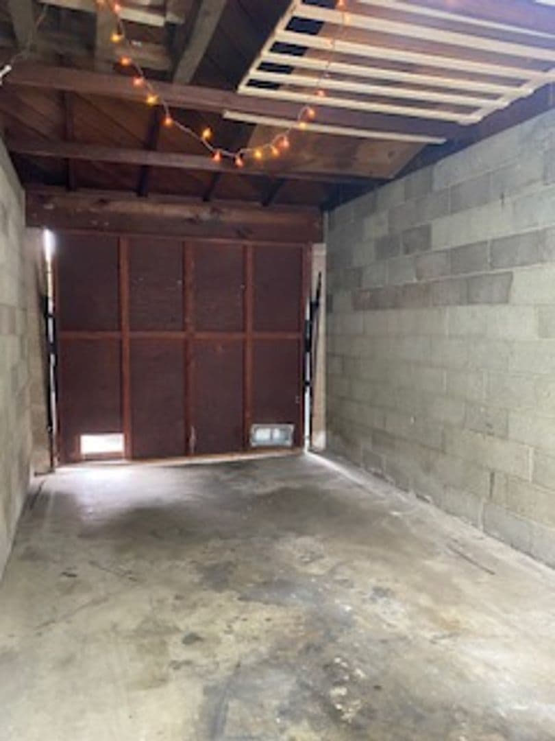 RICHMOND House: 4216 NEVIN AVE
