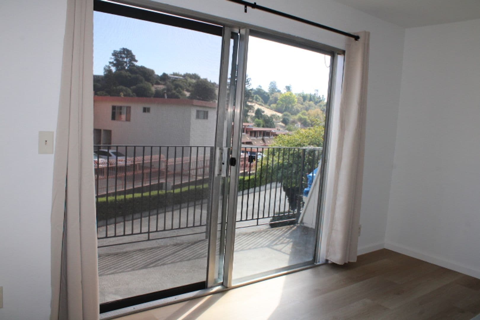 EL SOBRANTE Apartment: 4811 APPIAN WAY
