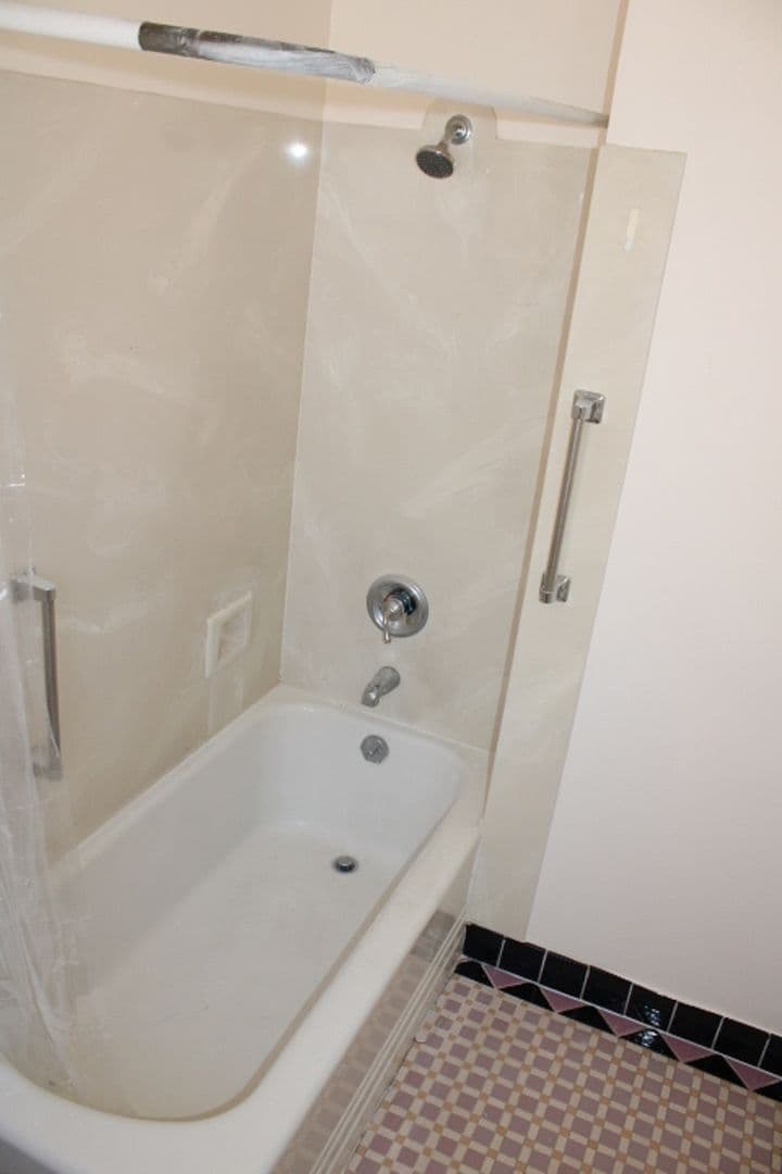 ALBANY Apartment: 1209 & 1211 MARIN AVE