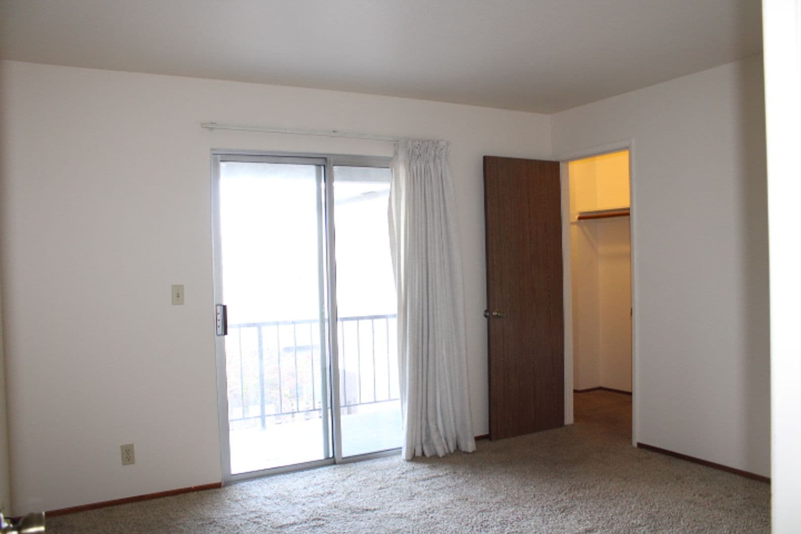 RICHMOND Apartment: *5619 MADISON AVE